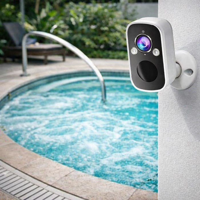 بهترین دوربین مداربسته ضدآب برای استخر 3 دوربین ضد آب شارژی T4